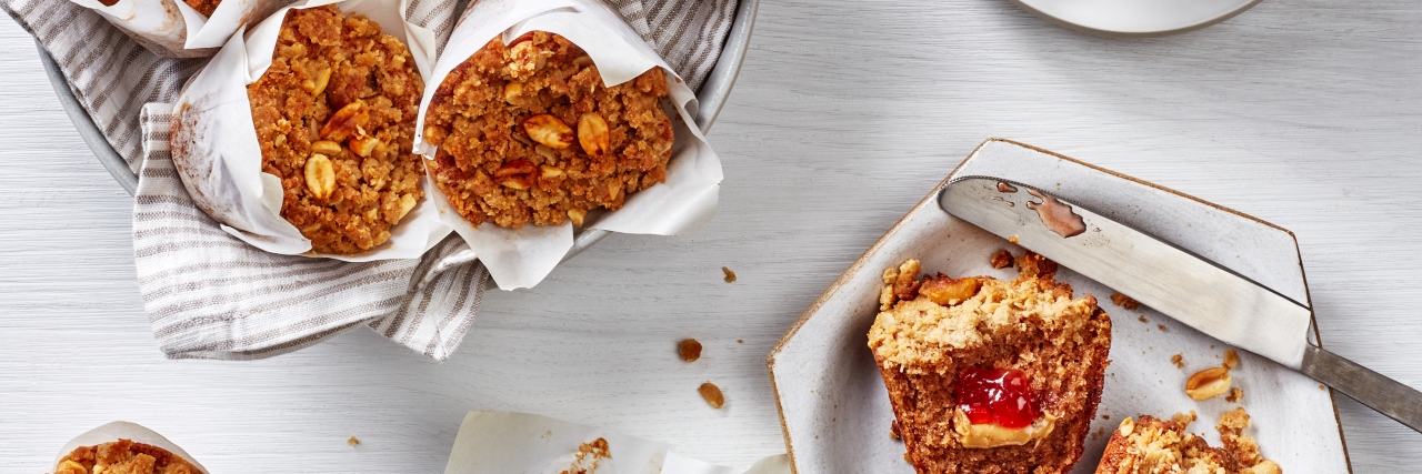 Muffins au beurre d'arachide et confiture