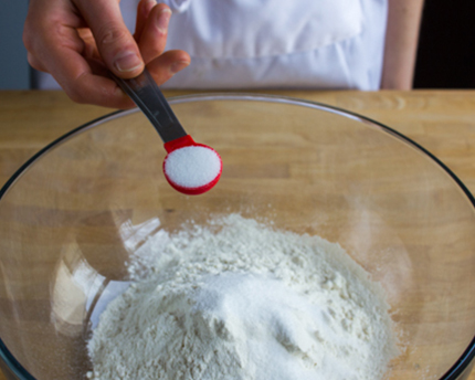 Comment faire: mélanger la pâte à tarte