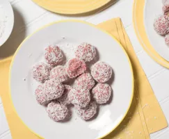 Bouchées framboises noix de coco