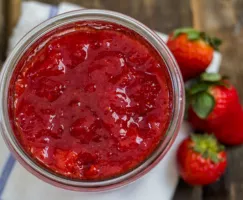 Confiture aux fraises avec pectine