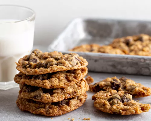 Oatmeal_Chocolate_Chip_Cookies_500x400